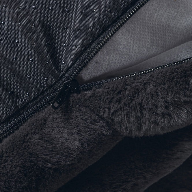 Designed by Lotte Hundekissen Reza - Anthrazit